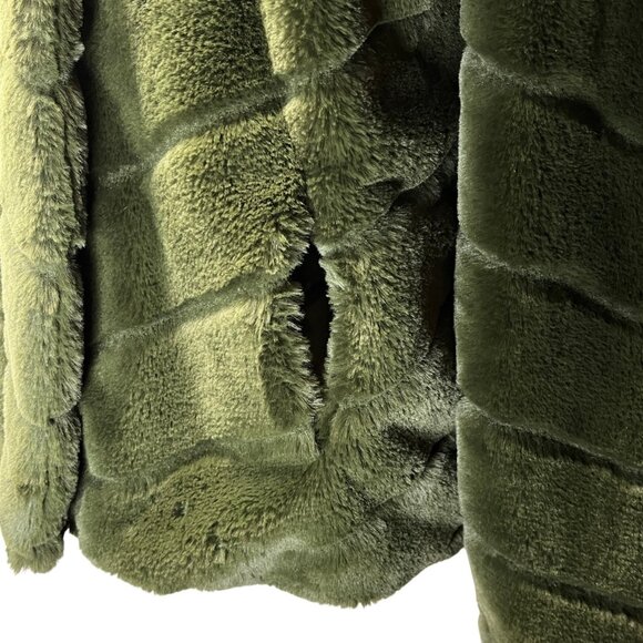 CiSono Faux Fur Olive Green Outerware Collection Size Large Zipper/Snap - Picture 9 of 15